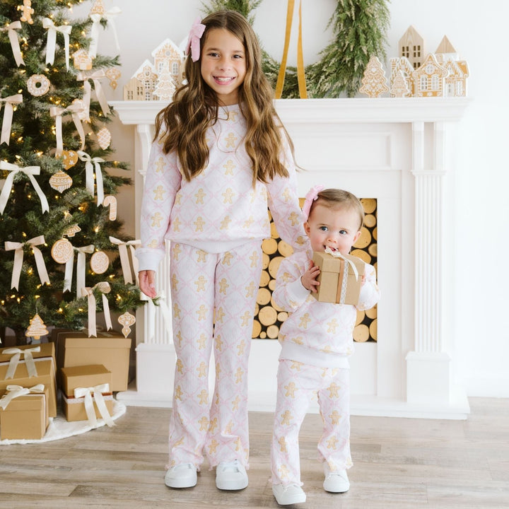 Gingerbread Bow Trellis Flare Legging