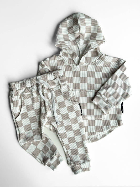 Tan Checkered Waffle Set