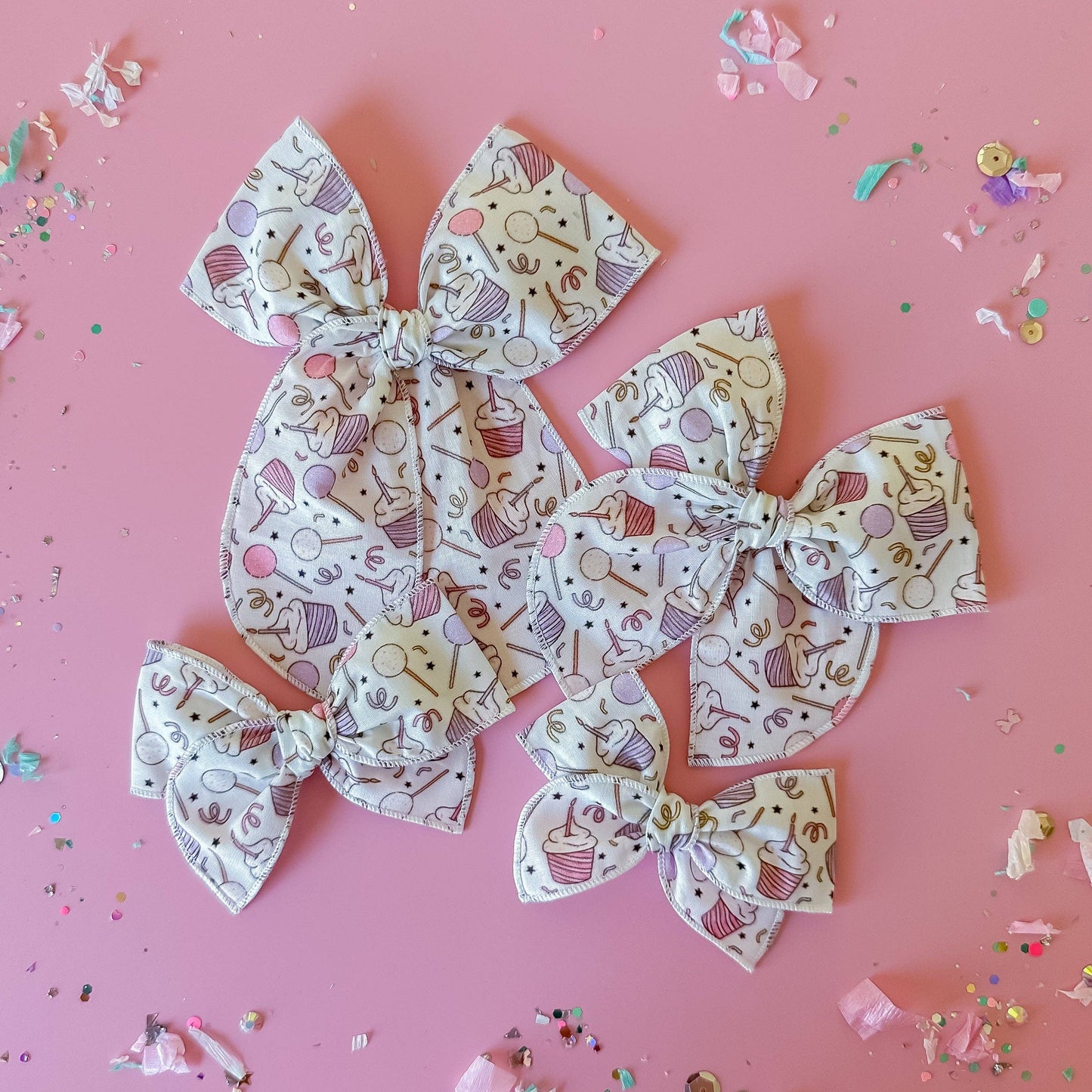Birthday Cupcakes Bow