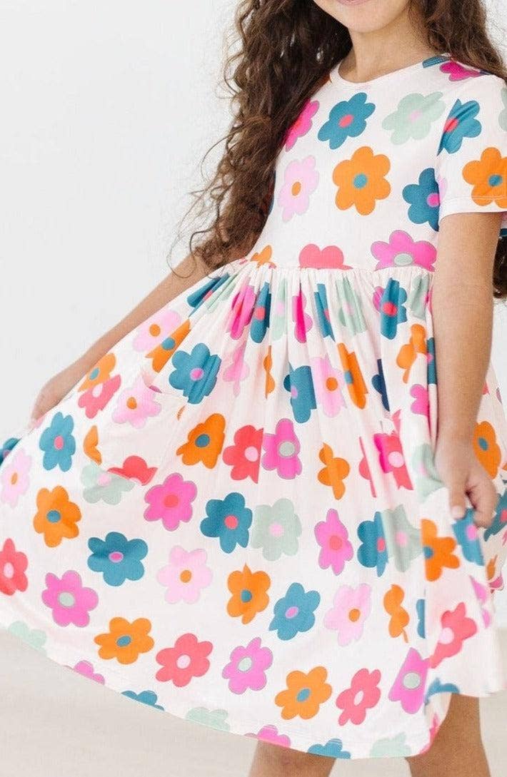Retro Floral Pocket Twirl Dress