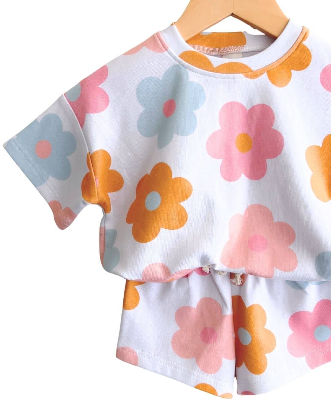 Daisy Pop Shorts Set